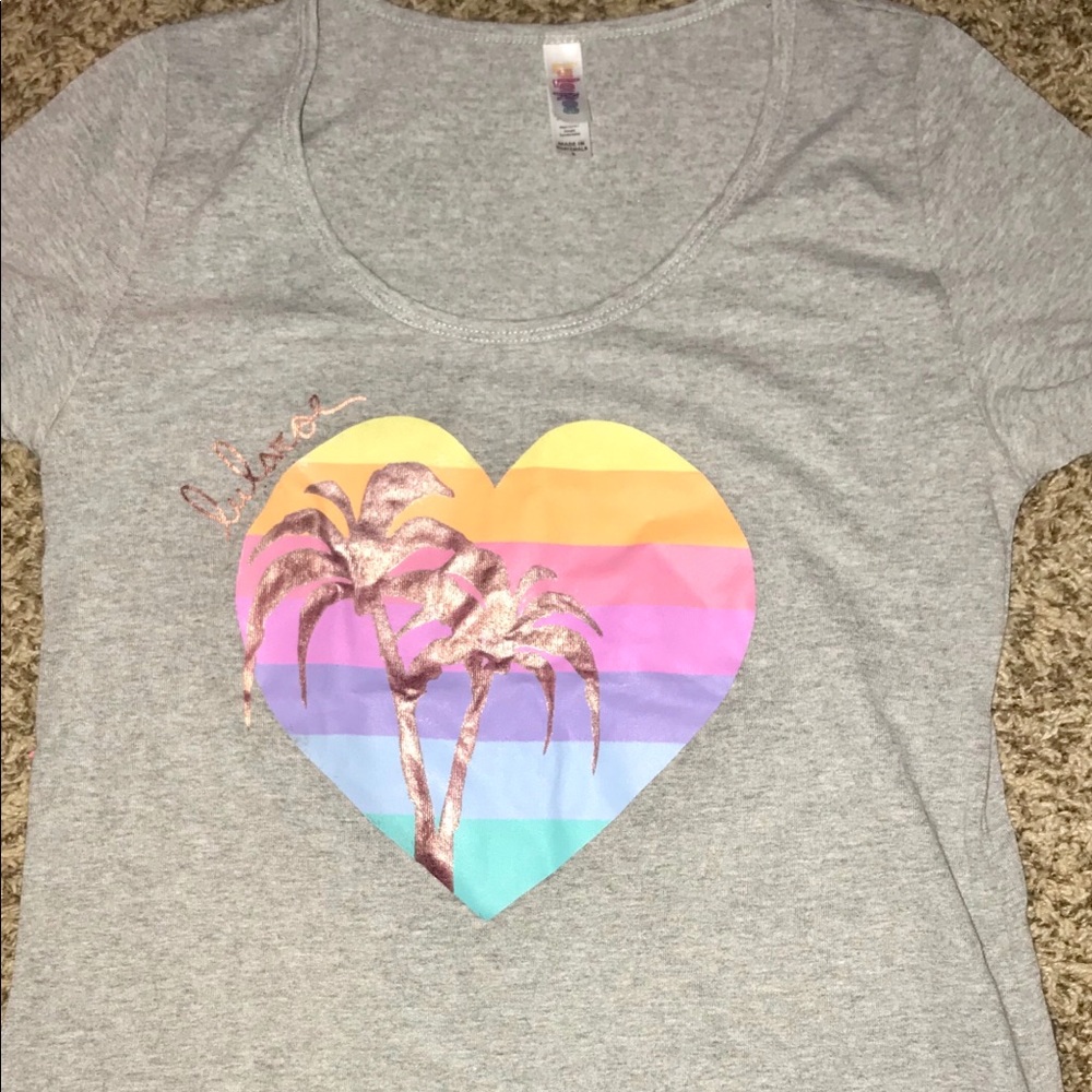 LuLaroe shirt❤️
